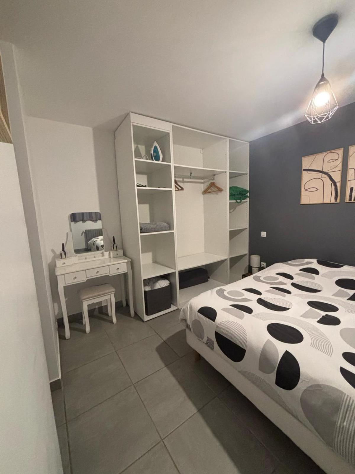 Appartement En Aveyron Aubin  Buitenkant foto